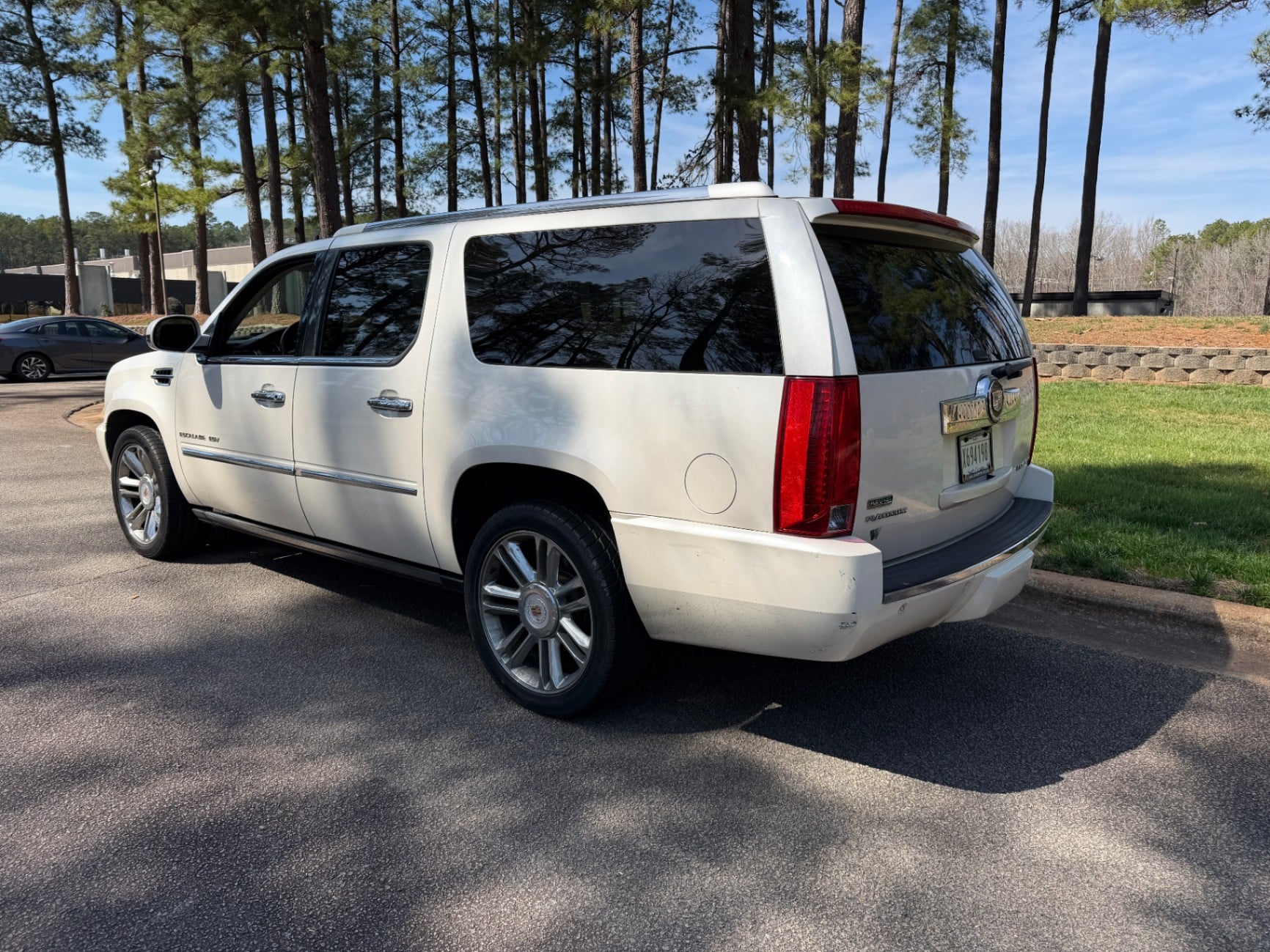 2017 Ford Expedition XLT/King Ranch thumbnail 3